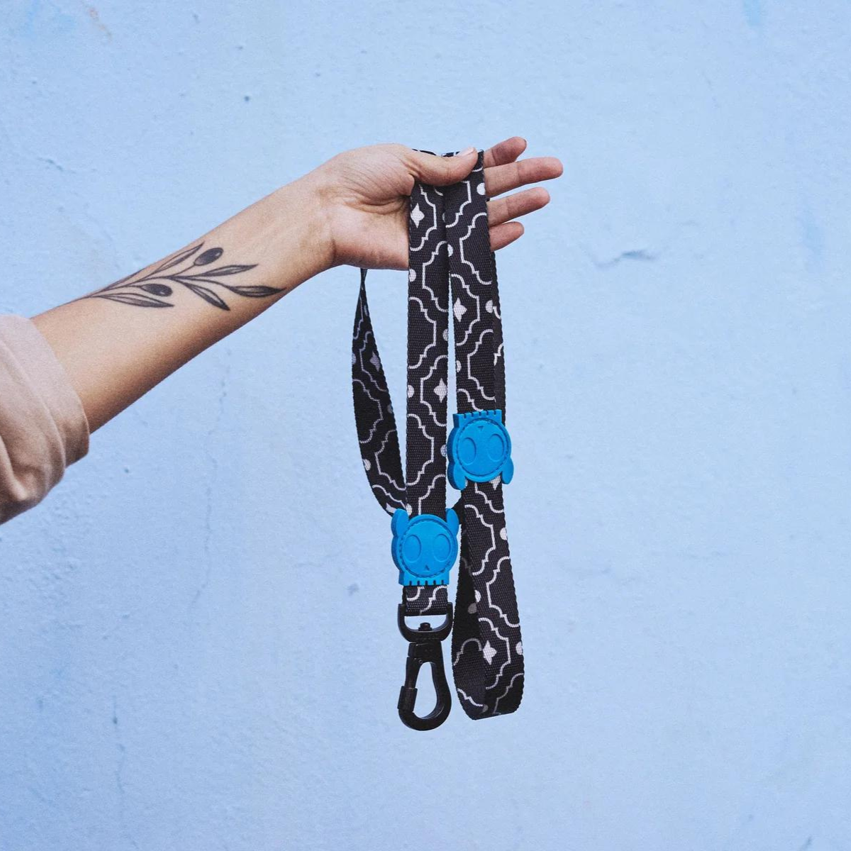 Dog Leash Mahleb